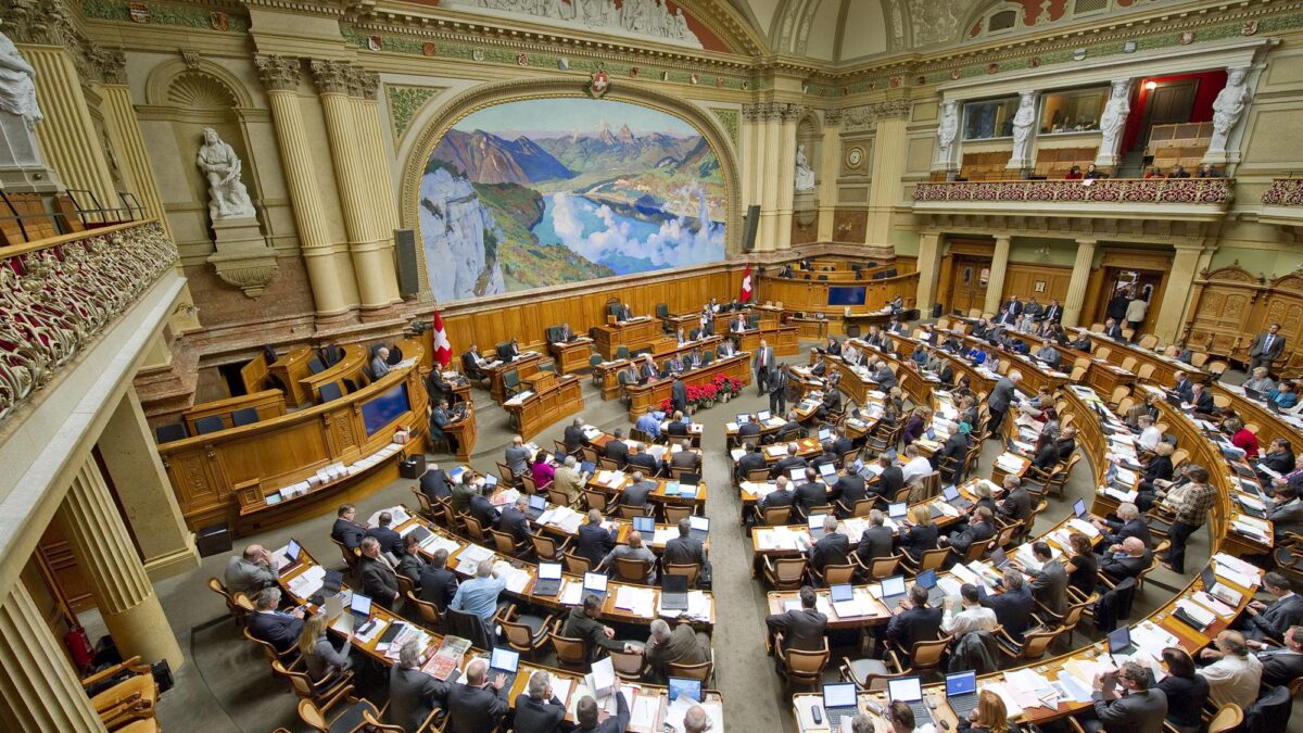 Parlamentsdienste-3003-Bern-nationalratssaal-20-g-1200x675